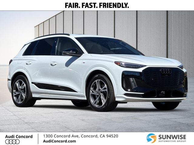 2027 Audi Q6 e-tron Prestige quattro
