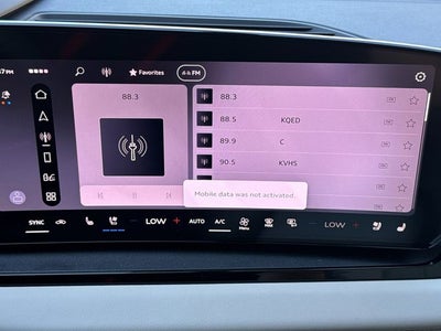 2027 Audi Q6 e-tron Prestige quattro
