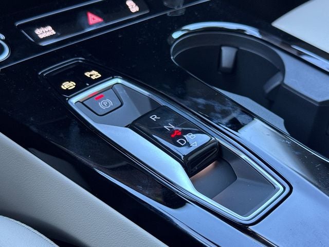 2027 Audi Q6 e-tron Prestige quattro