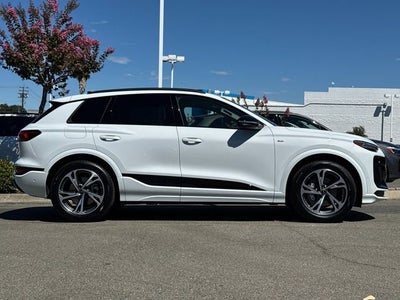 2027 Audi Q6 e-tron Prestige quattro