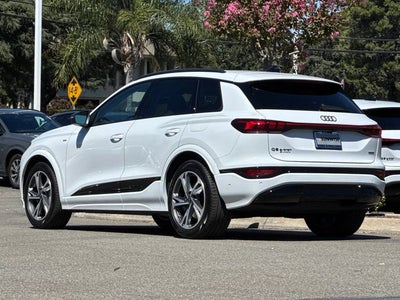 2027 Audi Q6 e-tron Prestige quattro