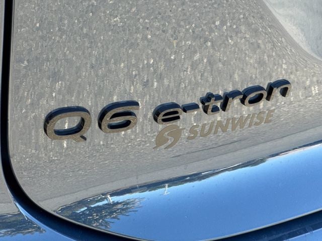2027 Audi Q6 e-tron Prestige quattro