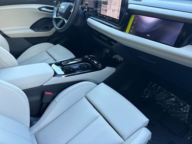 2027 Audi Q6 e-tron Prestige quattro