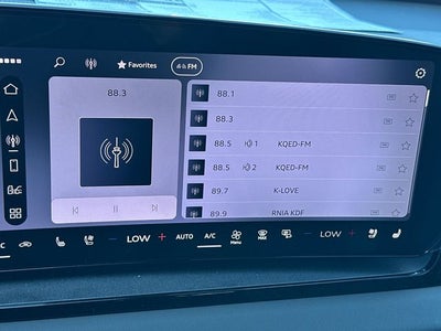 2027 Audi Q6 e-tron Prestige quattro