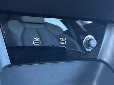 2027 Audi Q6 e-tron Prestige quattro