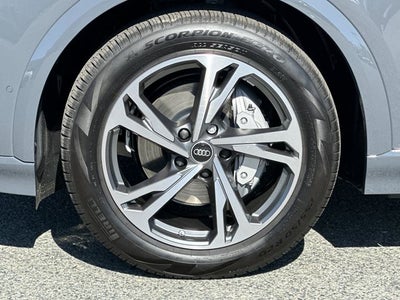 2027 Audi Q6 e-tron Prestige quattro