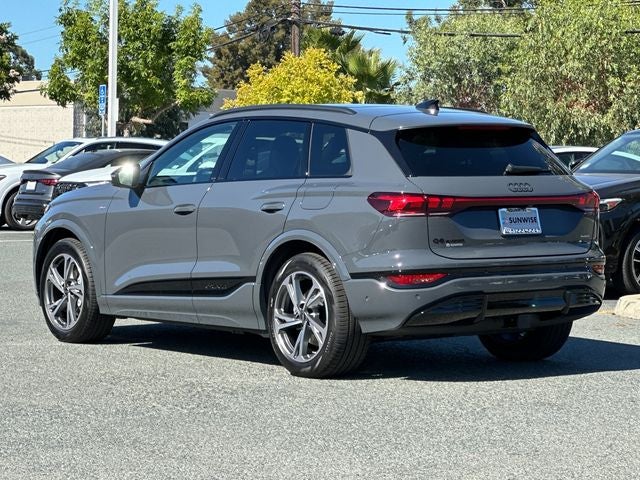 2027 Audi Q6 e-tron Prestige quattro