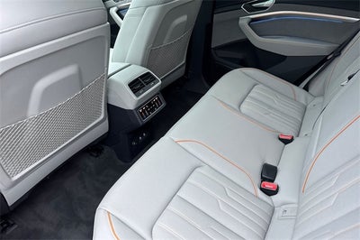 2024 Audi Q8 e-tron Prestige quattro