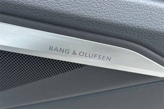 2024 Audi Q8 e-tron Prestige quattro