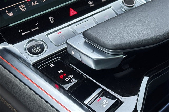 2024 Audi Q8 e-tron Prestige quattro