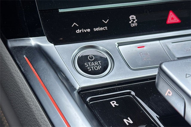 2024 Audi Q8 e-tron Prestige quattro