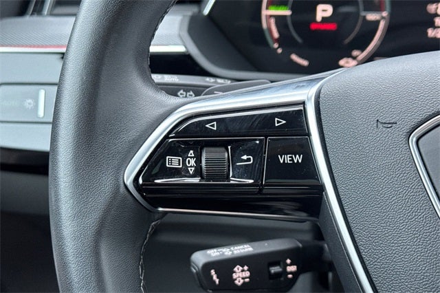 2024 Audi Q8 e-tron Prestige quattro