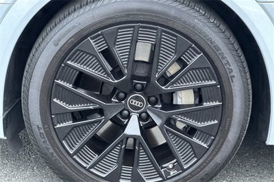 2024 Audi Q8 e-tron Prestige quattro