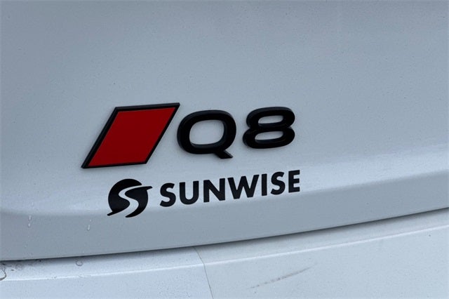 2024 Audi Q8 e-tron Prestige quattro