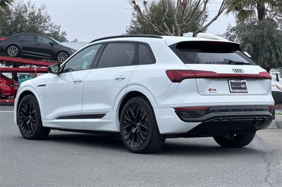 2024 Audi Q8 e-tron Prestige quattro