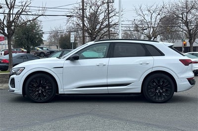 2024 Audi Q8 e-tron Prestige quattro