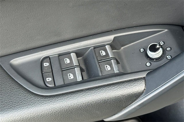 2023 Audi Q5 40 Premium quattro