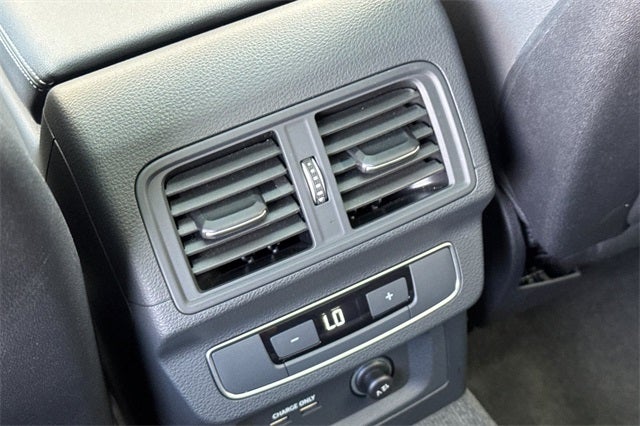 2023 Audi Q5 40 Premium quattro