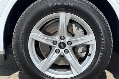 2023 Audi Q5 40 Premium quattro