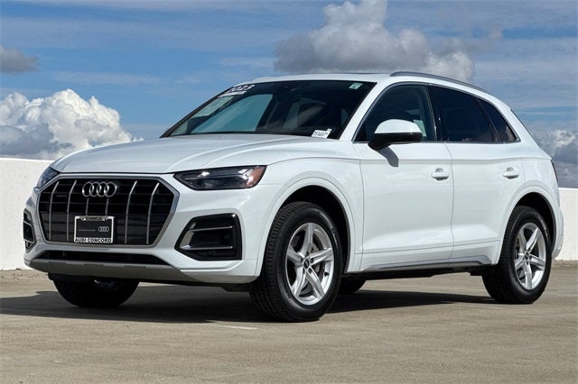 2023 Audi Q5 40 Premium quattro