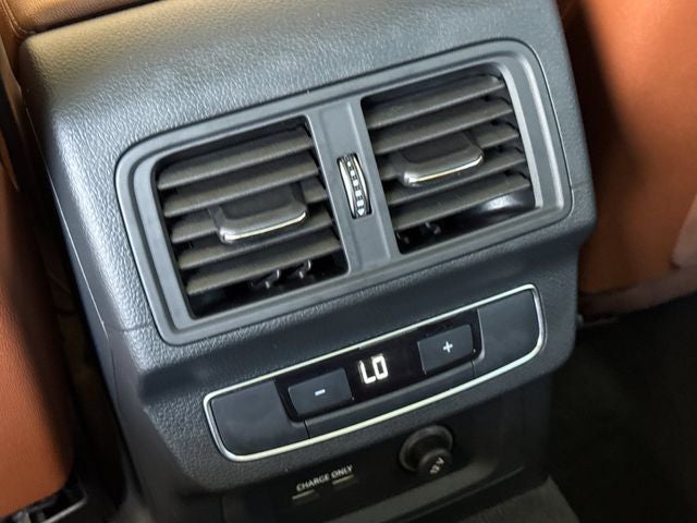 2023 Audi Q5 40 Premium quattro