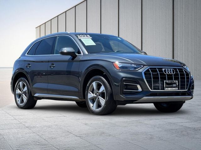 2023 Audi Q5 40 Premium quattro