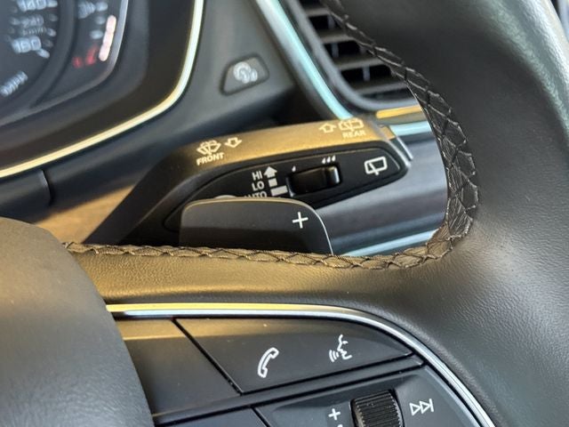 2023 Audi Q5 40 Premium quattro