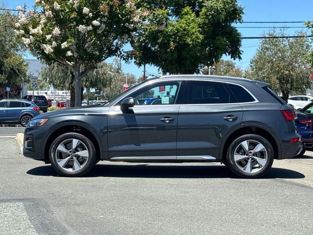 2023 Audi Q5 40 Premium quattro
