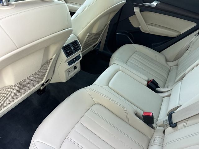 2023 Audi Q5 40 Premium quattro