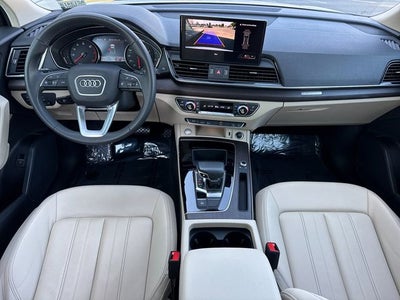 2023 Audi Q5 40 Premium quattro