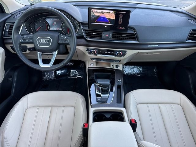 2023 Audi Q5 40 Premium quattro