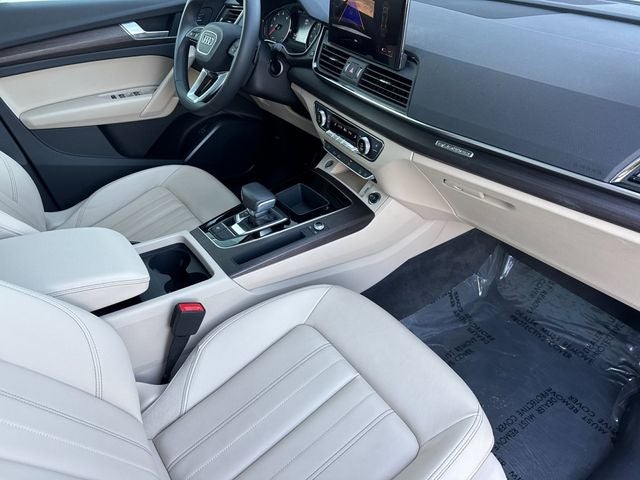 2023 Audi Q5 40 Premium quattro