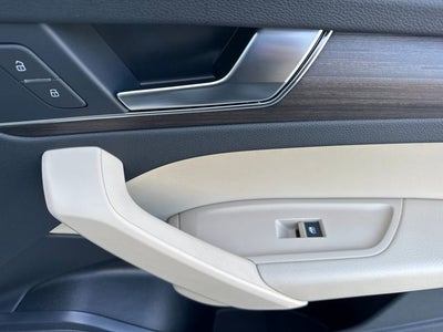 2023 Audi Q5 40 Premium quattro