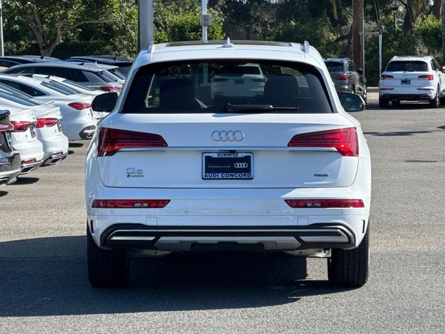 2023 Audi Q5 40 Premium quattro
