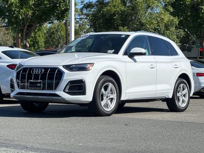 2023 Audi Q5 40 Premium quattro