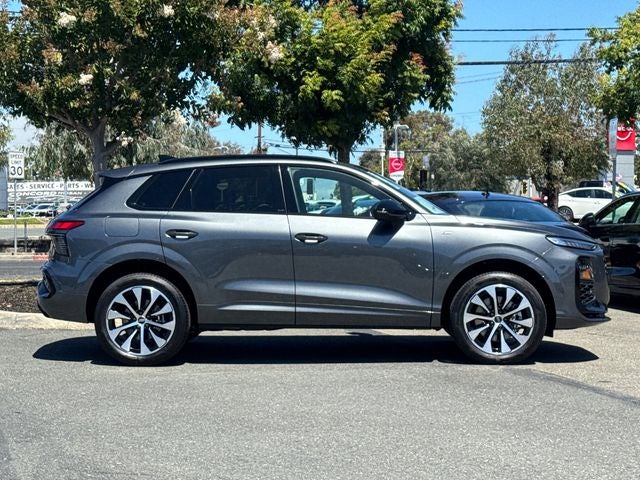2026 Audi Q3 S line quattro