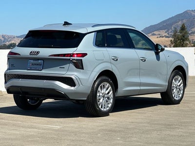 2026 Audi Q3 S line quattro