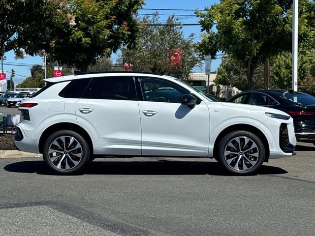 2026 Audi Q3 S line quattro