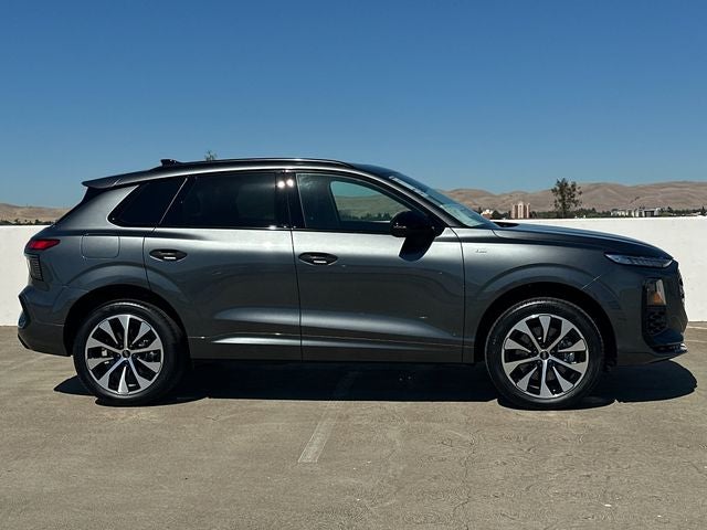 2026 Audi Q3 S line quattro