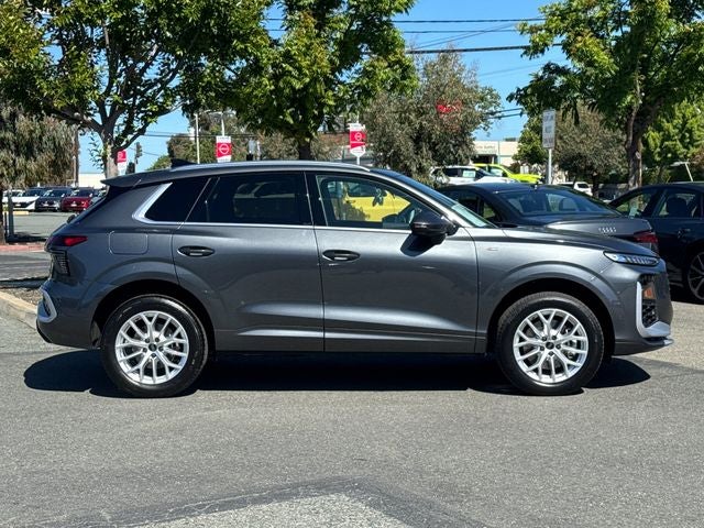 2026 Audi Q3 S line quattro