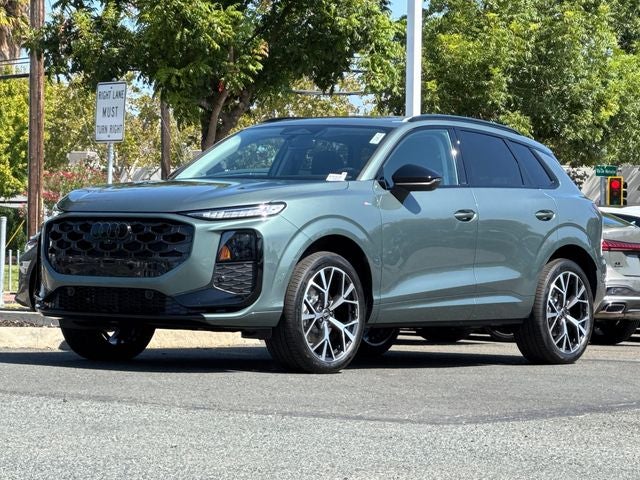 2026 Audi Q3 S line quattro