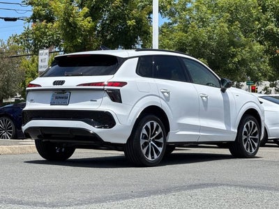 2026 Audi Q3 S line quattro