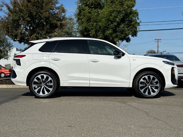 2026 Audi Q3 S line quattro