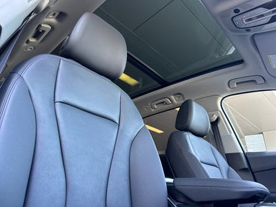 2023 Audi Q7 45 Premium quattro