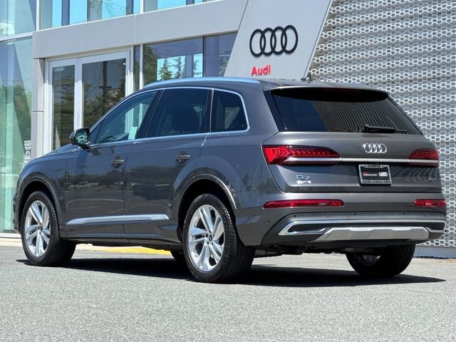 2023 Audi Q7 45 Premium quattro