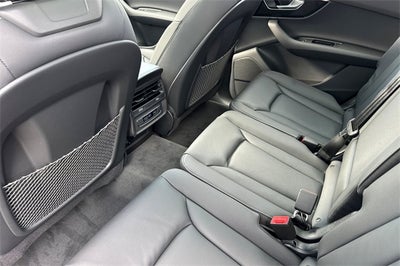 2026 Audi Q7 45 Premium quattro