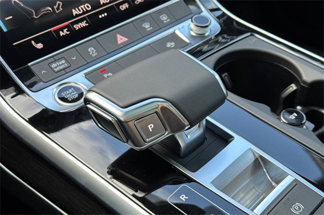 2026 Audi Q7 45 Premium quattro