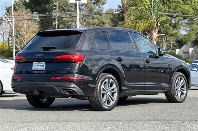 2026 Audi Q7 45 Premium quattro