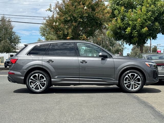 2026 Audi Q7 45 Premium quattro