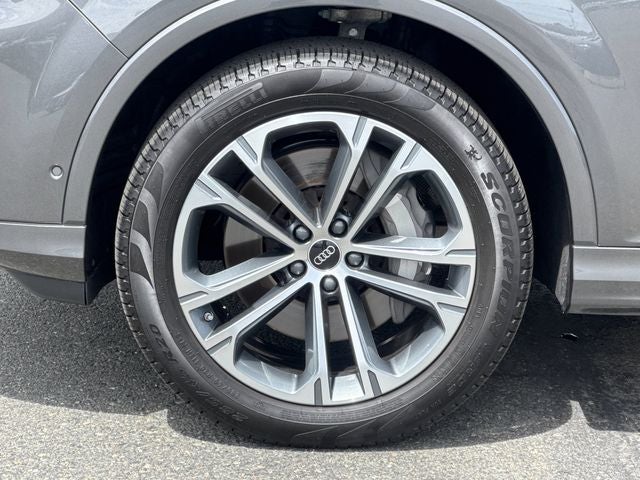2026 Audi Q7 45 Premium quattro
